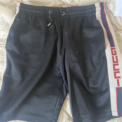 pantaloncini zara gucci